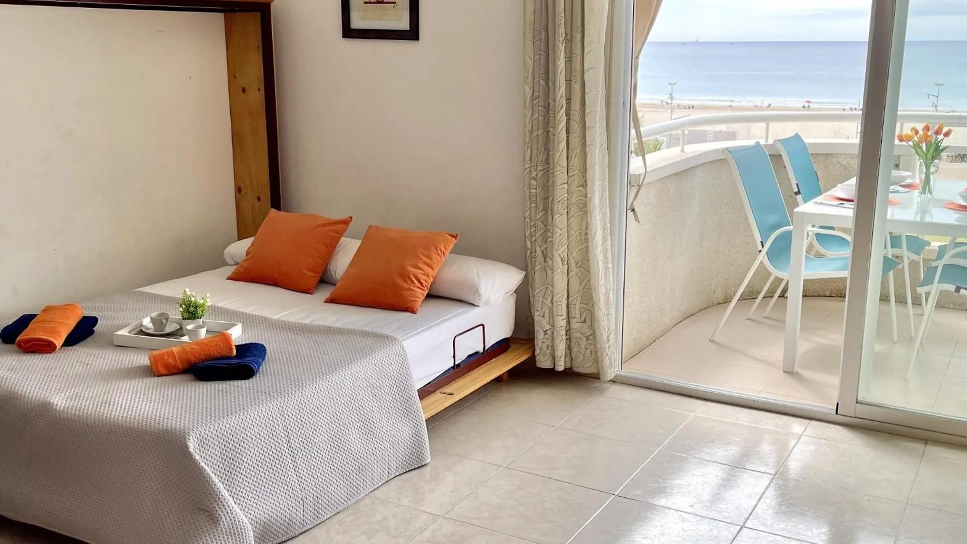 Apartbeach Mar Internum 6 Con Preciosas Vistas Playa La Pineda Apartment
